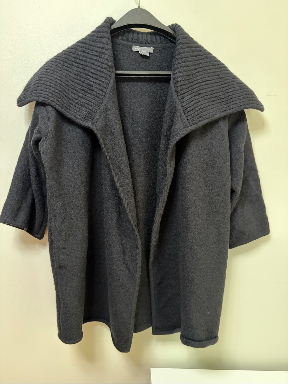 Vince 100% Boiled Wool And Women’s Shawl Collar Cardigan Coat Black Size Medium